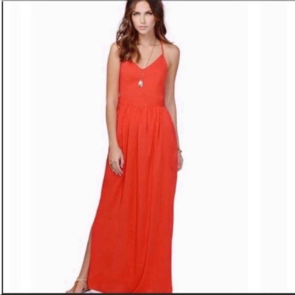 TOBI Open Back Maxi Dress Medium Red Women’s Sleeveless V-Neck